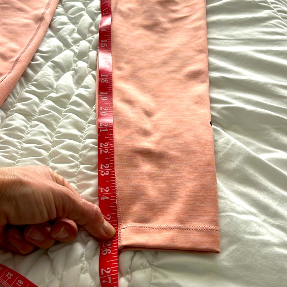 Nike// Peach Leggings Size small - Picture 6 of 12